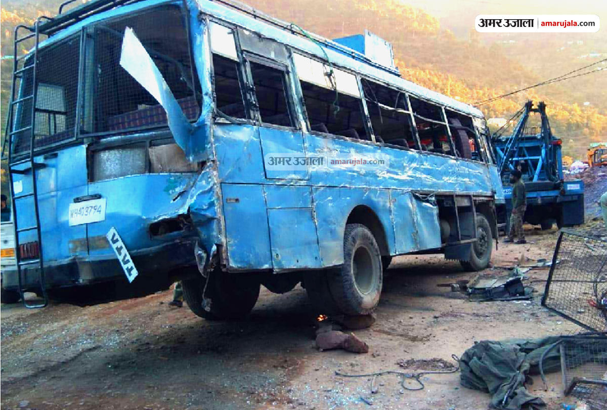 16 crpf jawan got injured, bus met with an accident in nurse nala chenani udhampur jammu kashmir