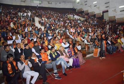 vaishya ekta parishad warns to political parties over loksabha polls in mahapanchayat