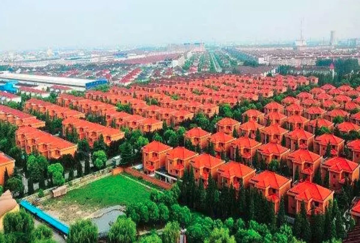 Huaxi this is the richest village in the world