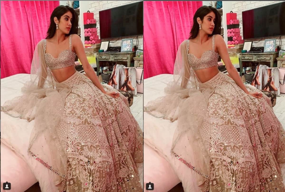 Janhvi Kapoor speaks her mind out on the issue of Nepotism