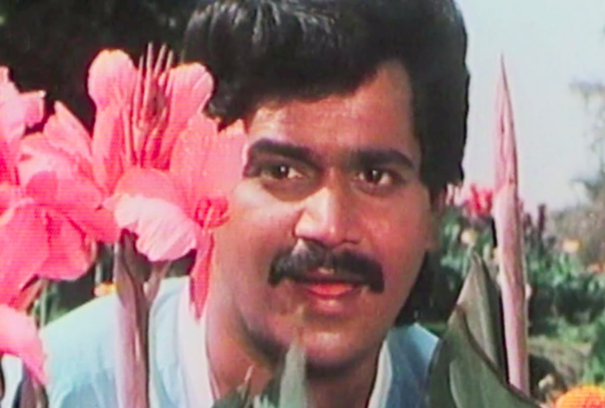 Laxmikant Berde Death Anniversary Know About His Acting Career and Personal Life
