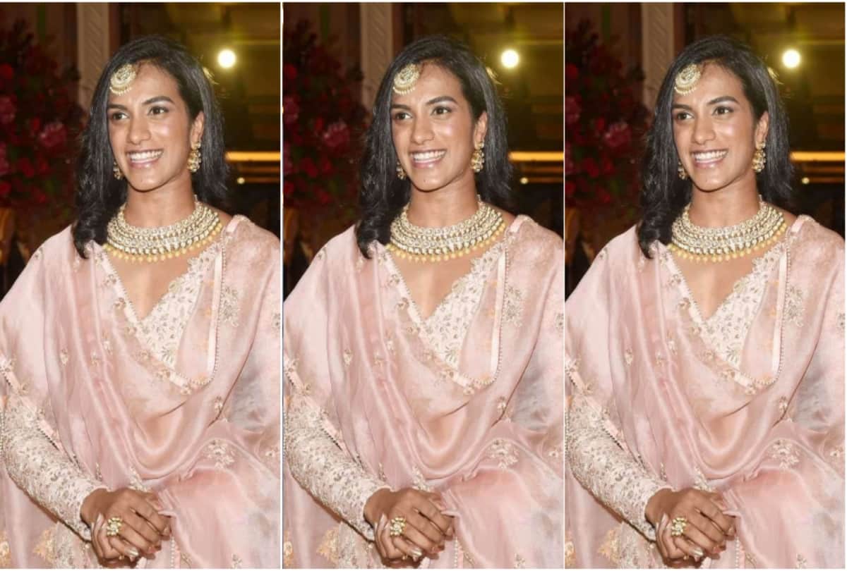 PV Sindhu prove that she is stunning in and off the court