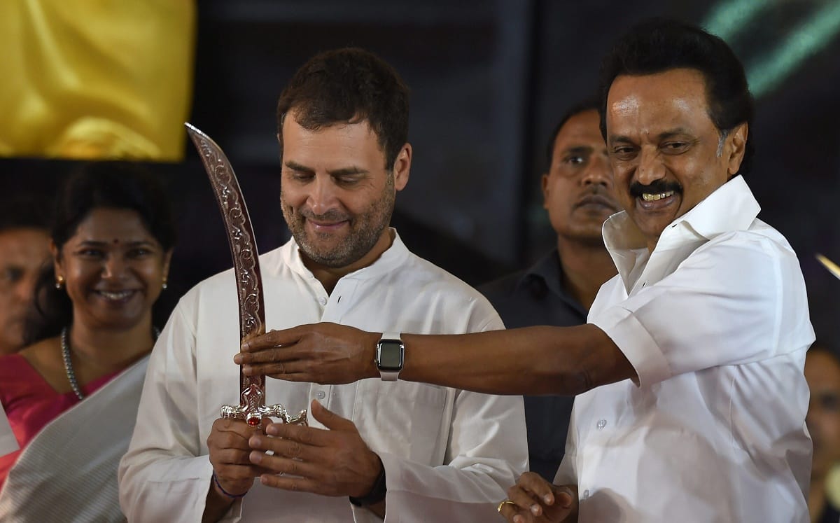 Before the Lok Sabha elections many opposition parties against the name of PM 