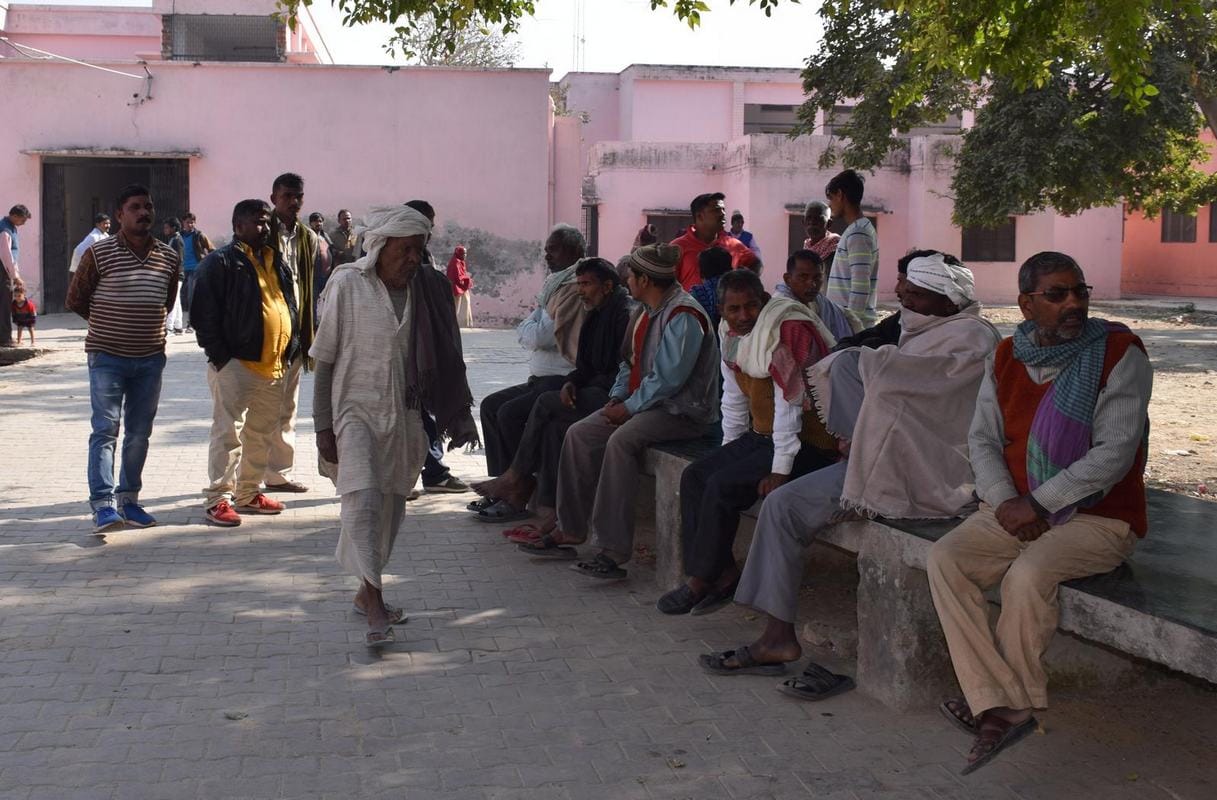 bolero hit dumper at azamgarh two killed