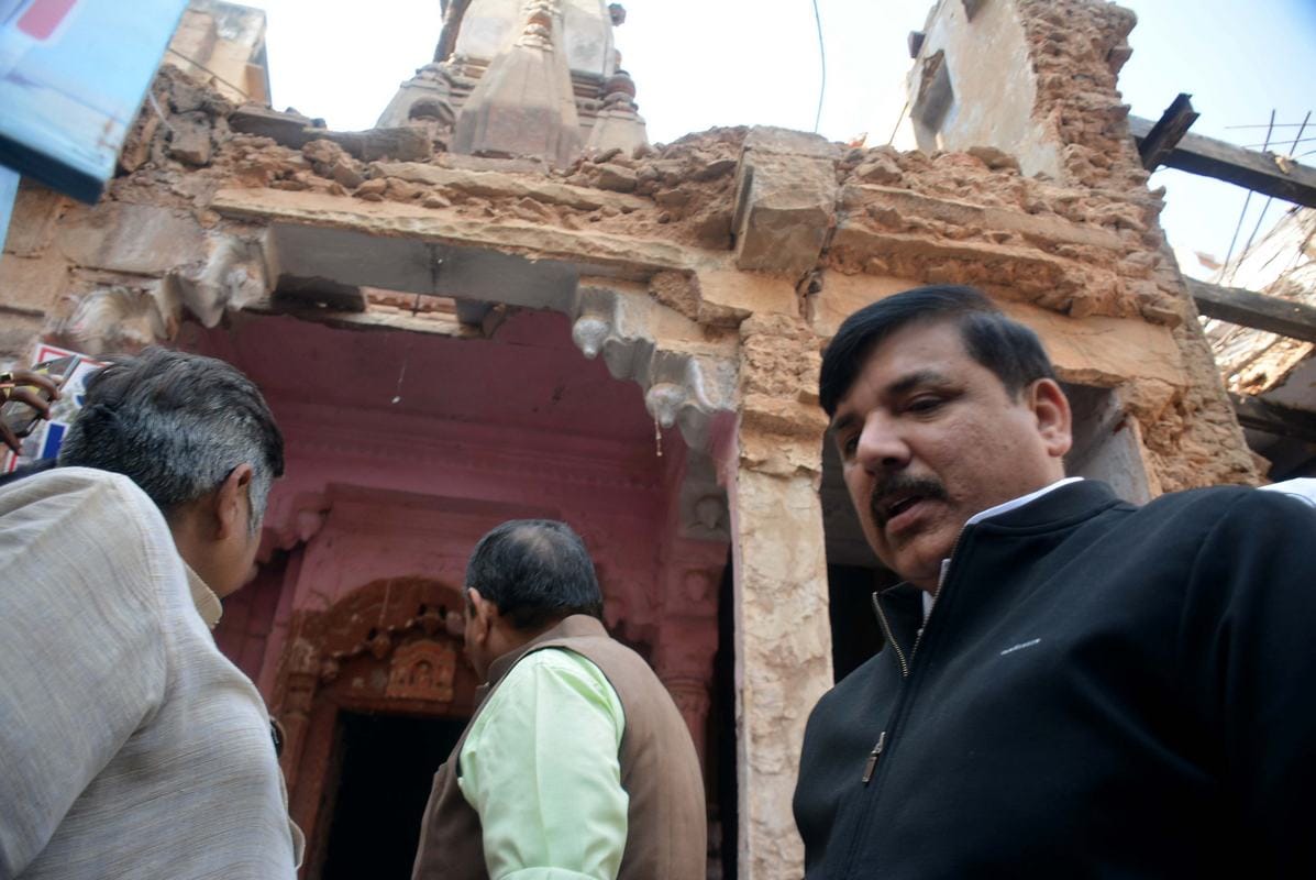 AAP leader sanjay singh that central government making joke on rafale deal