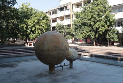 How to Develop Sector 17 as a Tourist Spot