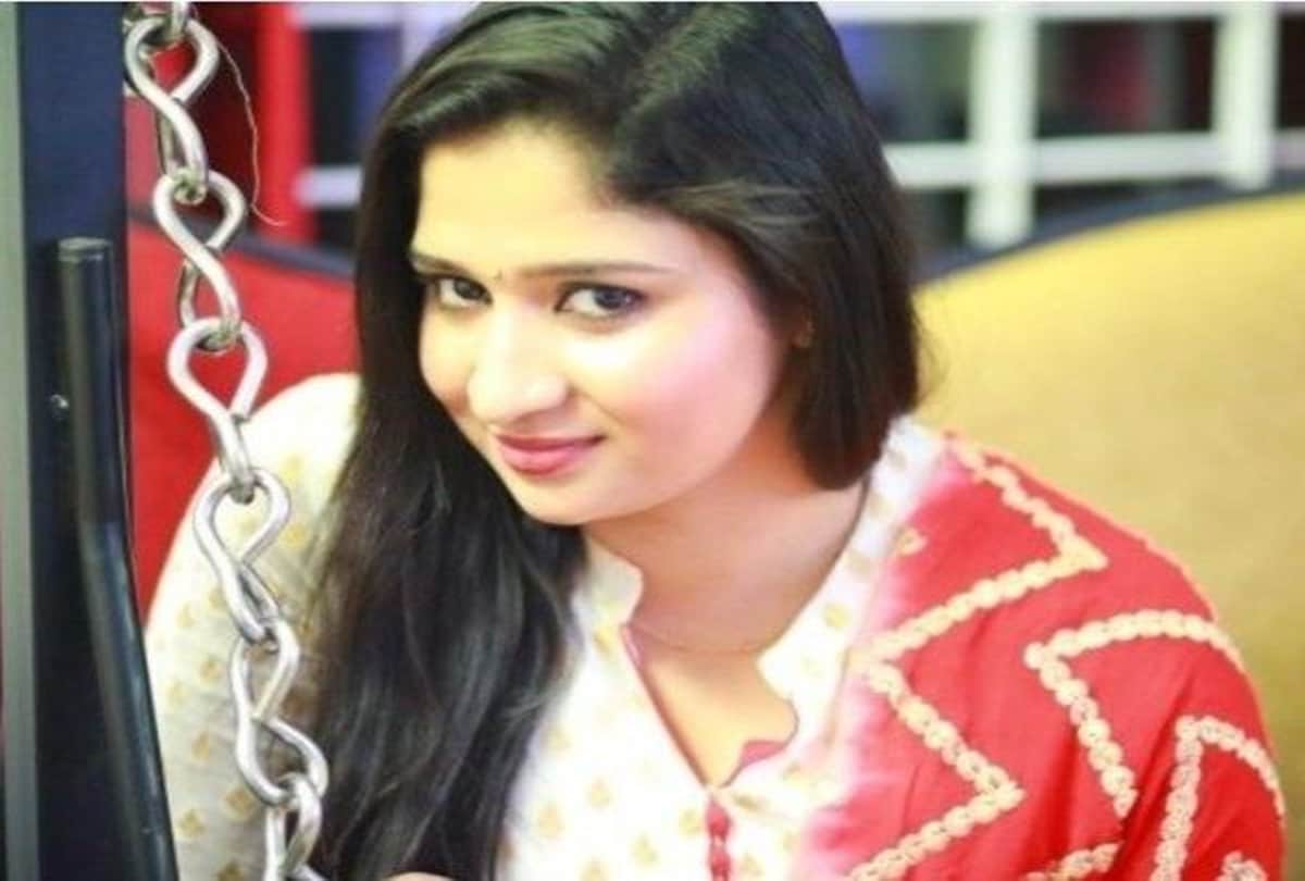 Malayalam Actress Aswathy Babu Arrested for Possessing Drugs