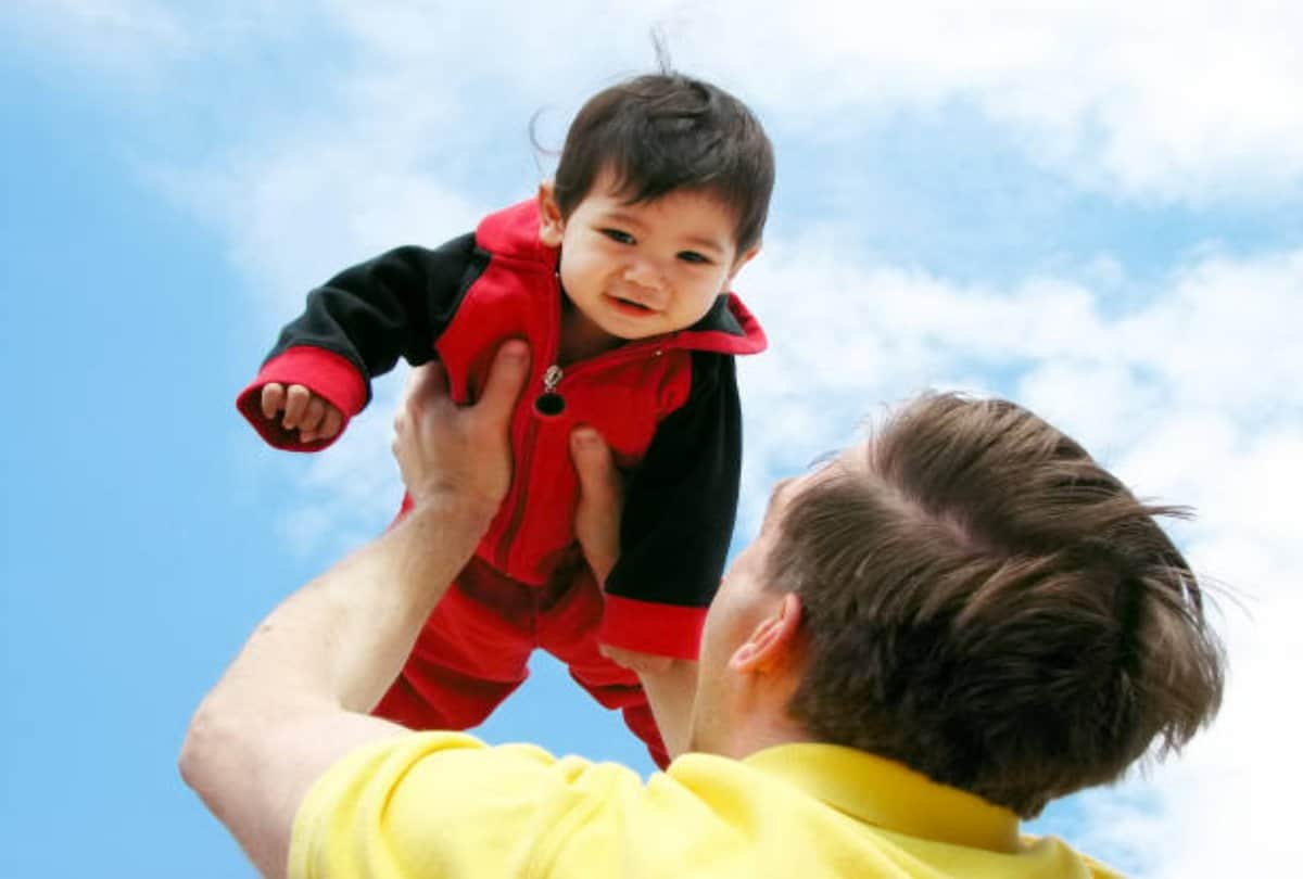 viral news this 11 year boy disease to eat himself