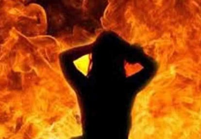 girl committed suicide in kanpur city
