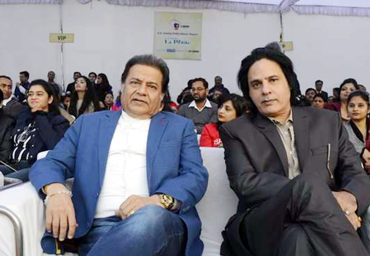Singer Anup Jalota statement about jasleen and big boss in kanpur