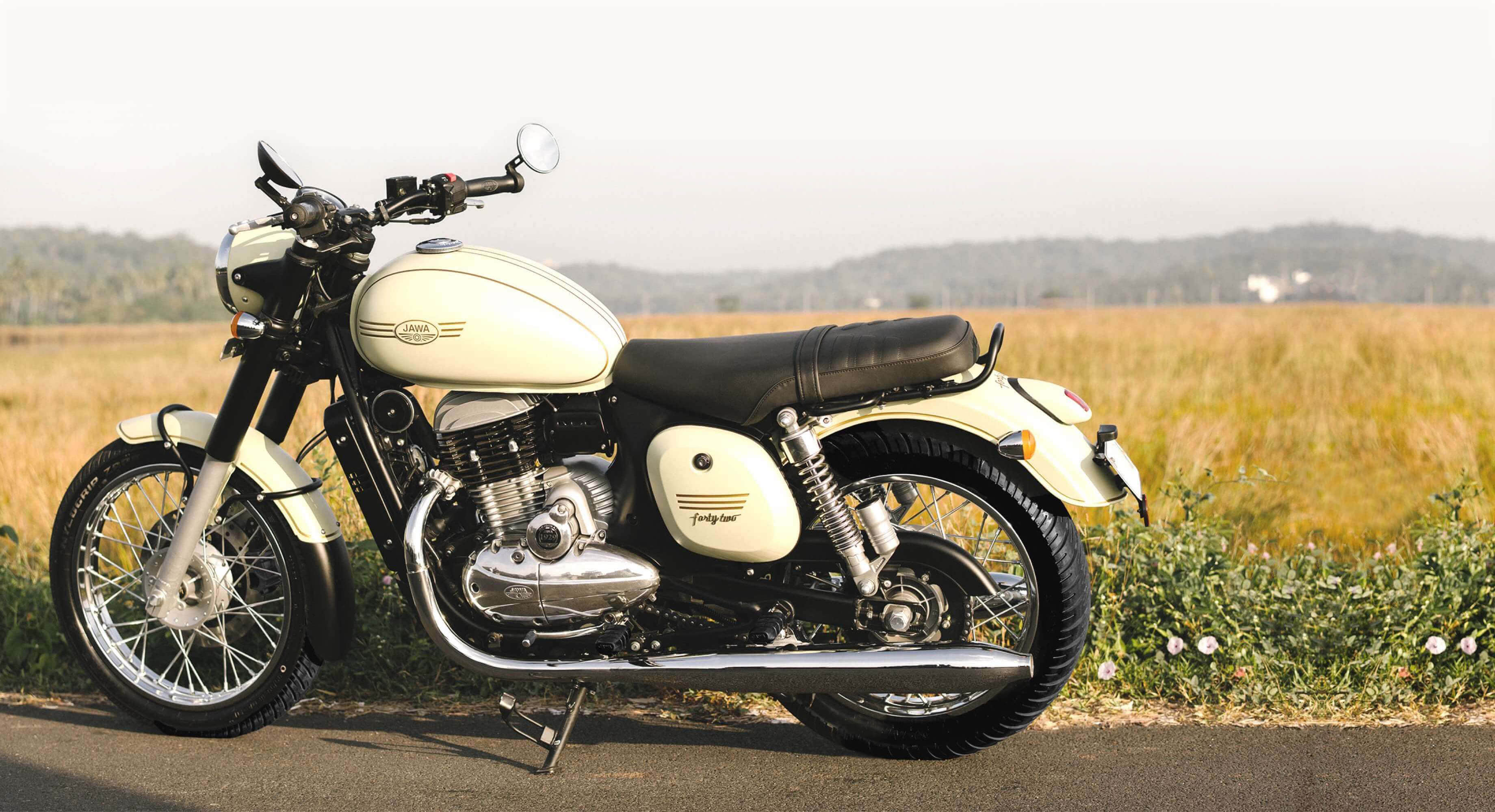 jawa and jawa 42 bikes delivery starts, jawa revealed the mileage of bikes