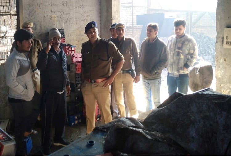 looted millions in a factory, after workers hostage in haryana