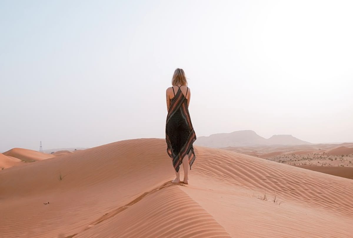 girls best place for travel alone