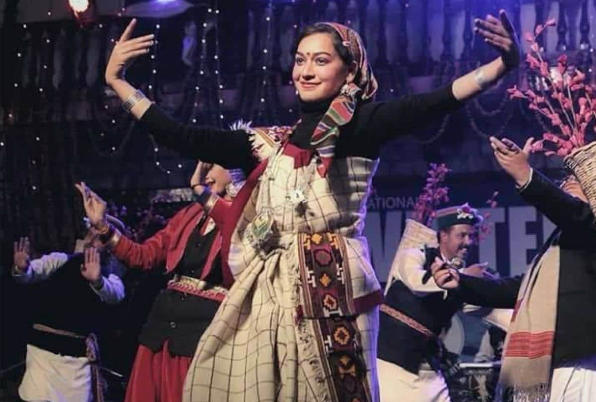 Himachal Folk Dancer Sapna Chauhan Story Mandi Himachal Pradesh