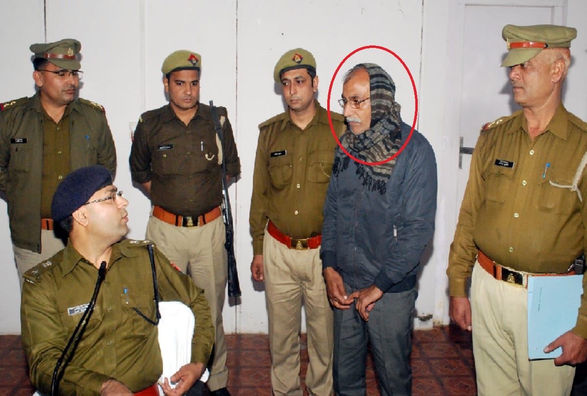 Shamli, fake CBI officer is arrested and Bribe was for eleven lakh rupees