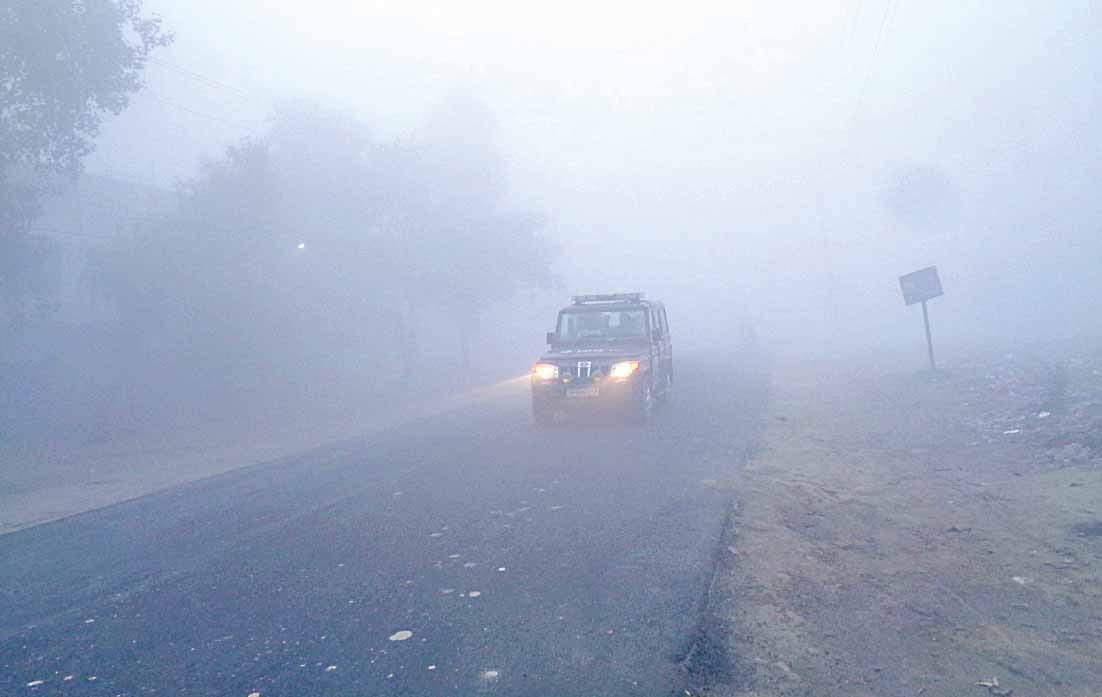 Uttarakhand Weather Update: देहरादून में सुबह छाए बादल, बाद में खिली धूप, कड़ाके की ठंड से मिली राहत