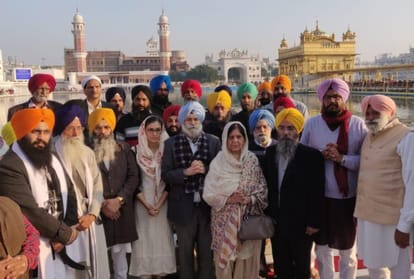 Advocate HS Phoolka reached sri Harmandir Sahib in Amritsar