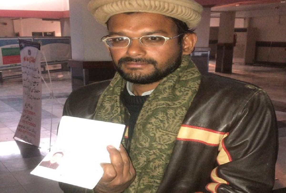 beaten so much that the retina of the eye burst, even in jattacked in jail