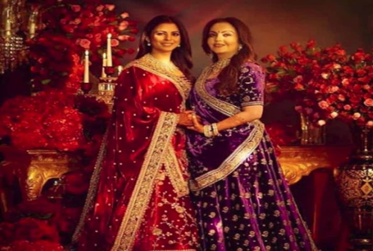 Year Ender: Esha Ambani Panetar wedding Saree sets the new fashion trend for would be brides