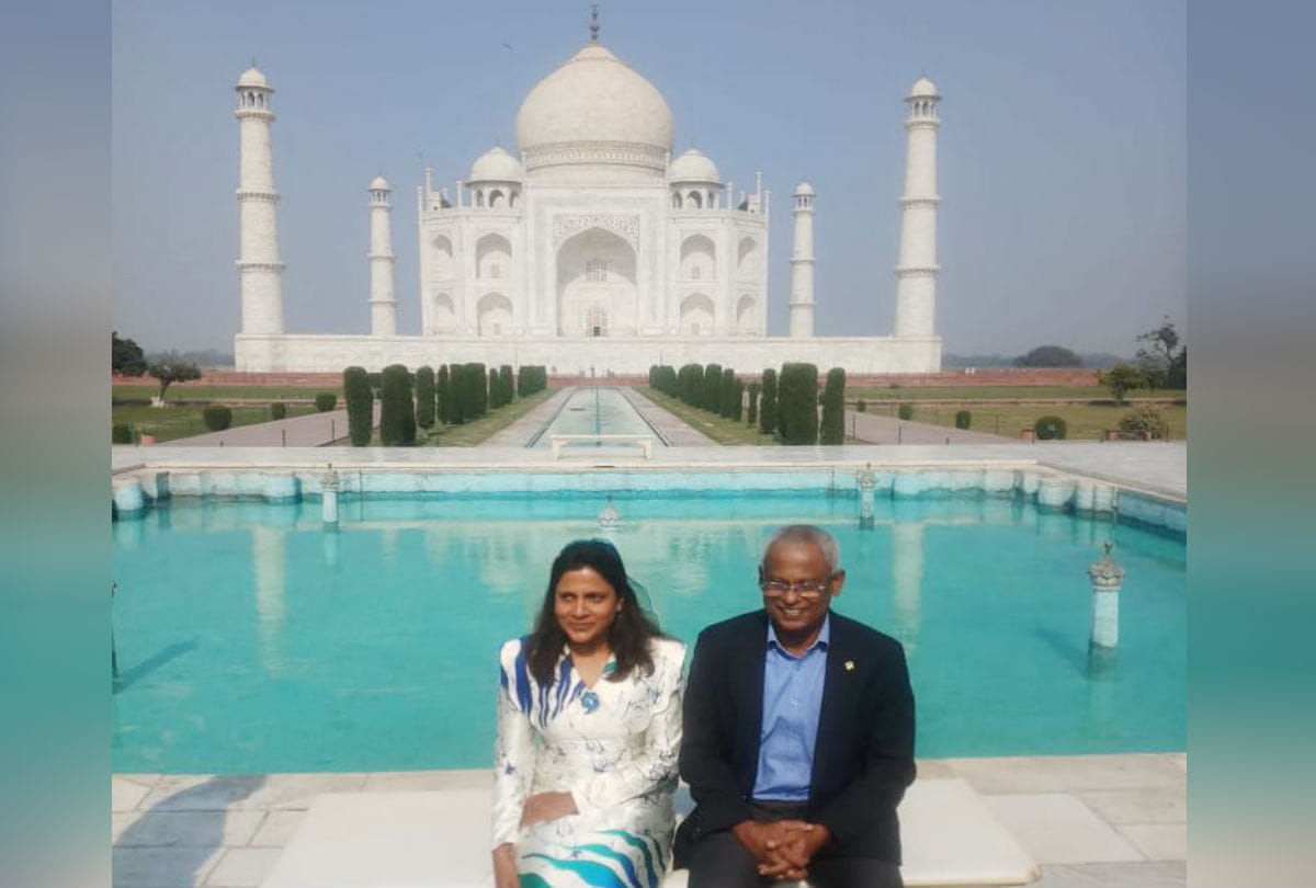 Maldivian President Ibrahim Mohamed Solih visited Taj Mahal with wife
