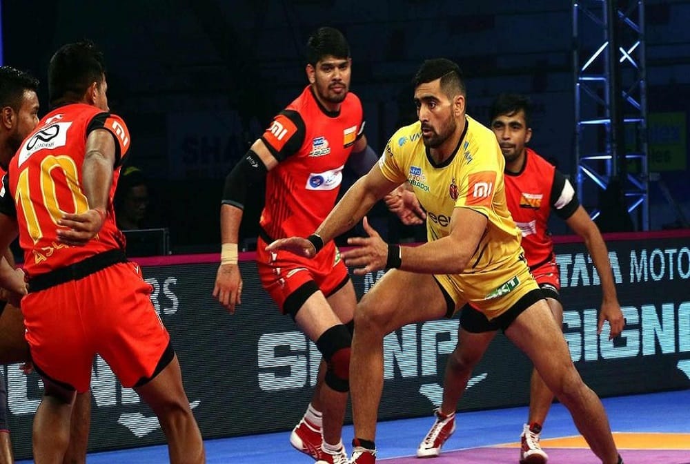 Bengaluru Bulls Beat Telugu Titans by 44-28 in pro kabaddi 2018