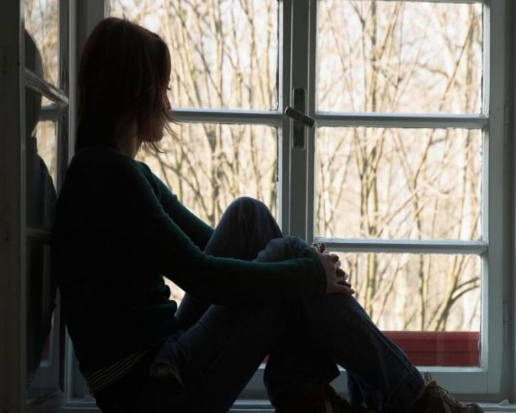 How Loneliness Harm Your Health Know Isolation And Loneliness Side ...