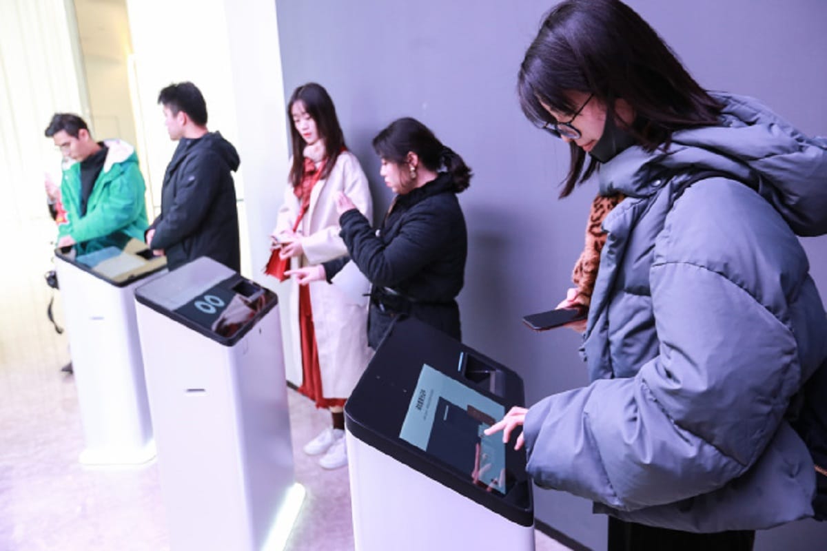 e-commerce giant alibaba group opens future hotel in hangzhou city equipped with AI and robots
