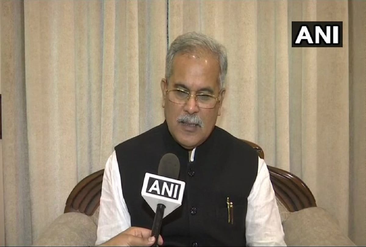 Lok sabha chunav 2019: Bhupesh Baghel Saysr Sadhvi Pragya Thakur behavior like an offender