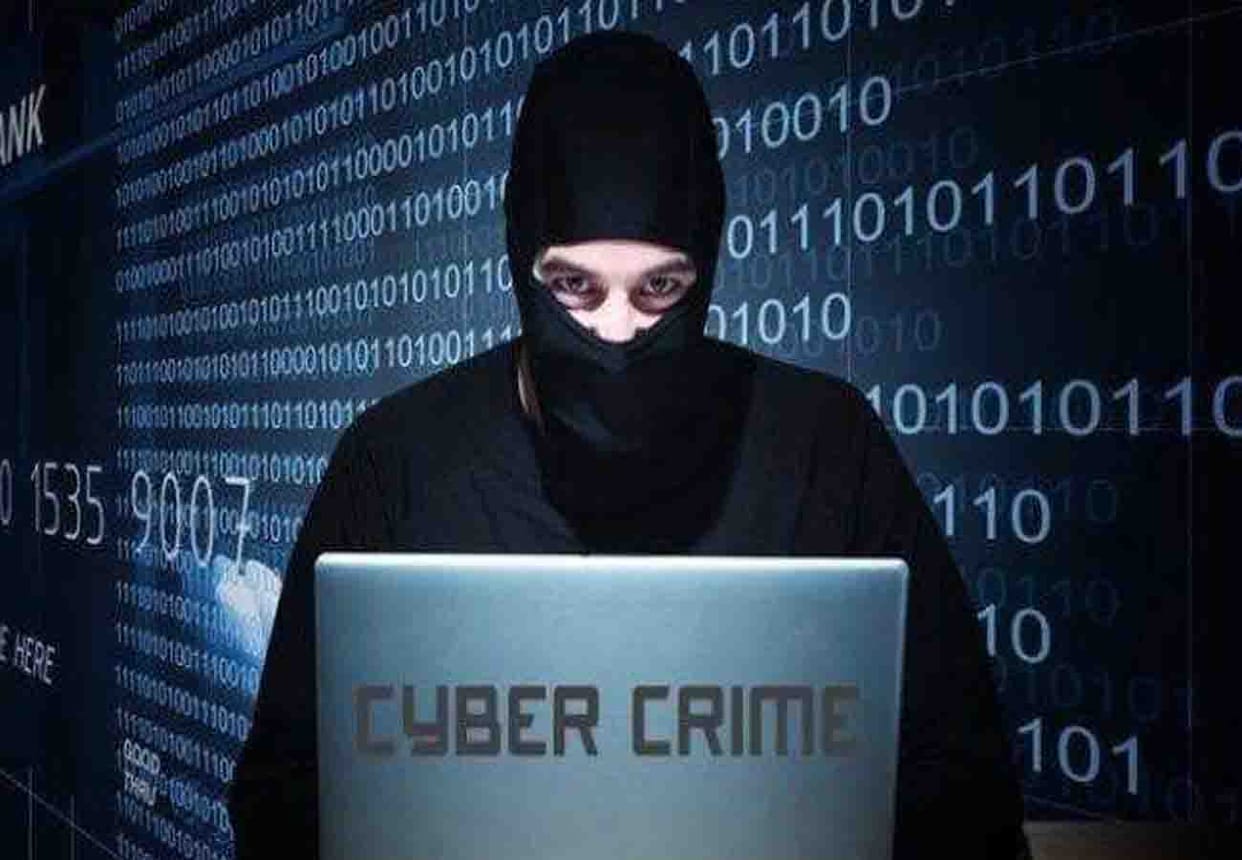 Apps and old Android mobile can not fight cyber fraud