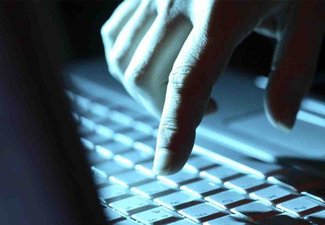 Apps and old Android mobile can not fight cyber fraud