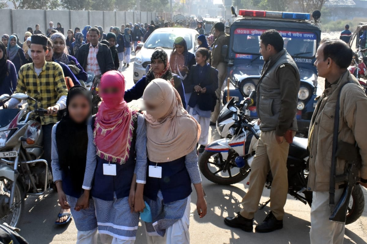 Women eve teasing cases increase in Meerut  police Anti romeo squad missing