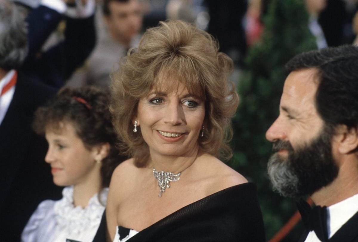 famous director Penny Marshall has been died in age 75