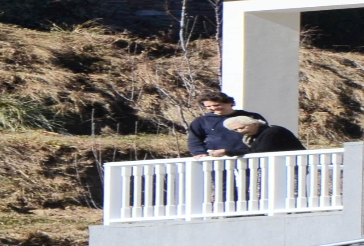 congress president rahul gandhi in Chharabra shimla with priyanka gandhi