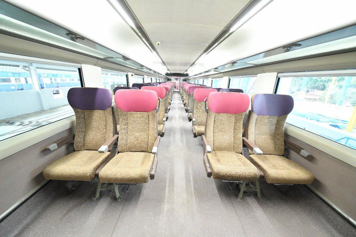 Migrants will travel to this high speed train see pictures