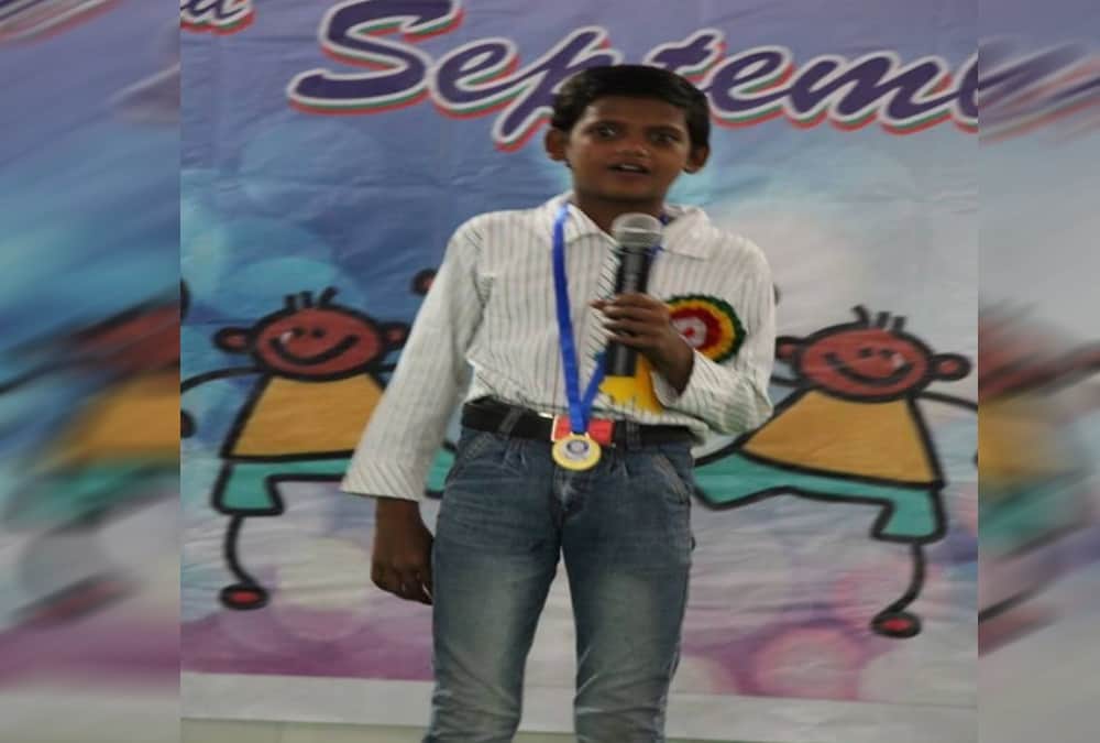 Garbage collector Boy become Gold medalist struggle story