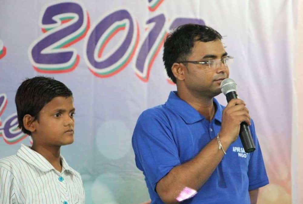 Garbage collector Boy become Gold medalist struggle story
