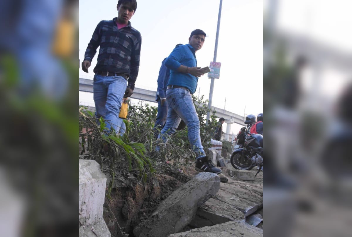 Girl died in road accident in delhi side story
