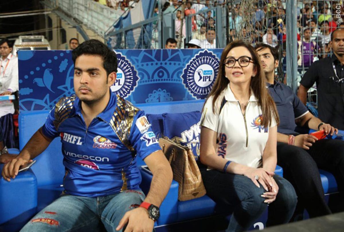 IPL 2019 Auction: Akash Ambani revealed secret, why he choose Yuvraj Singh for Mumbai Indians