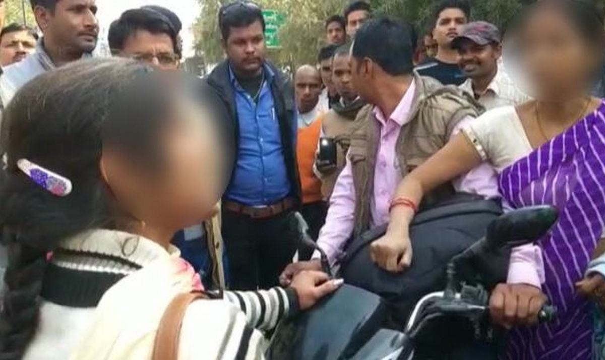 girl accused up 100 constable for sexual harassment at azamgarh