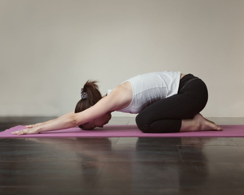 Benefits Of Balasana and How To Do Child Pose Step By Step in Hindi