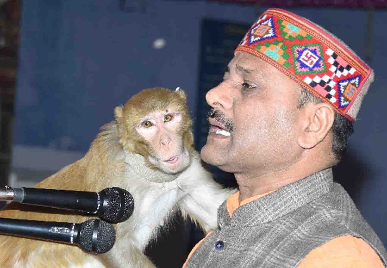 monkey came during ram naam description in a programme