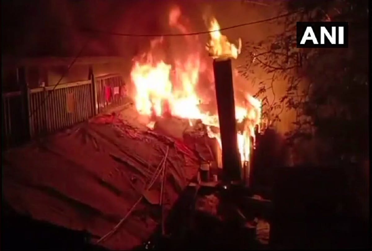 Fire breaks out in Trident Hotel at Nariman Point in Mumbai