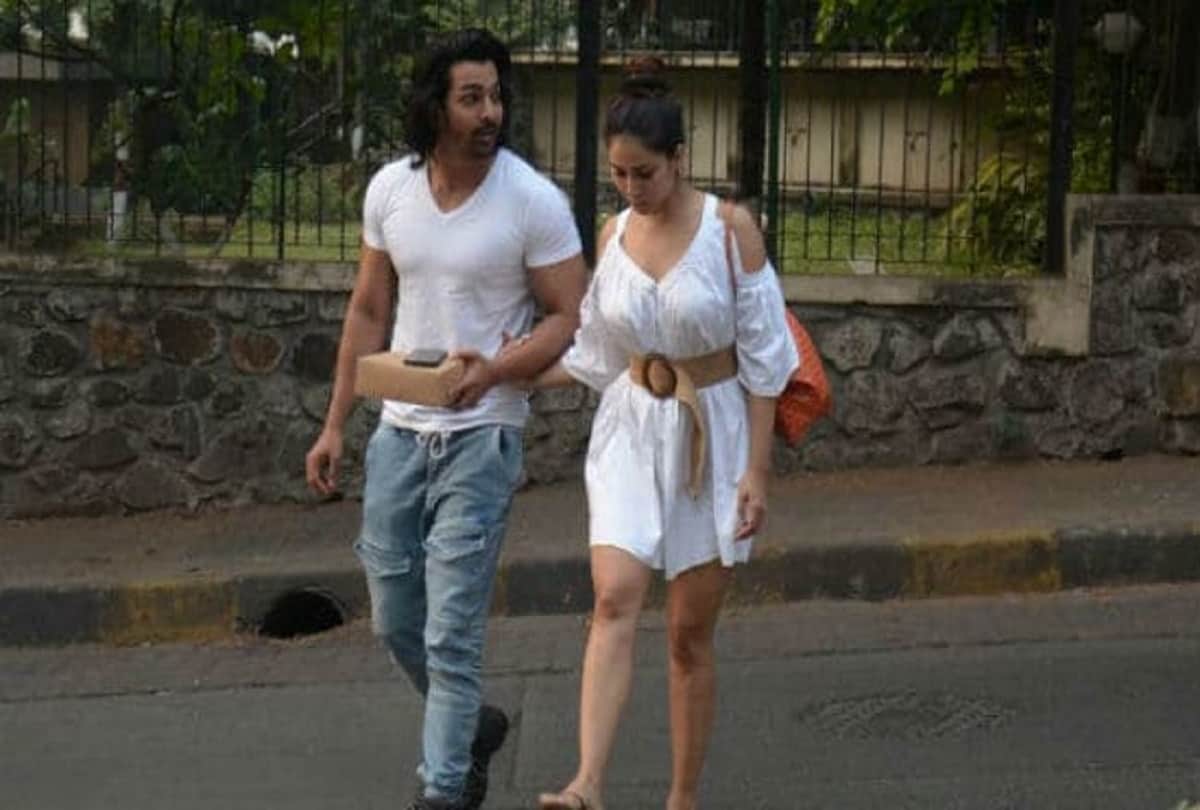 Kim Sharma kisses Harshvardhan Rane outside Airport in front of public
