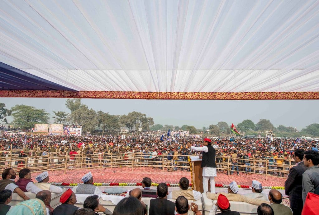 Akhileh yadav target BJP government in mau rally and say thanks to BJP