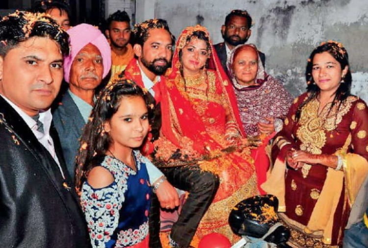 Good Bye 2018, New Year 2019, Top Unique Marriages with Unique Rituals