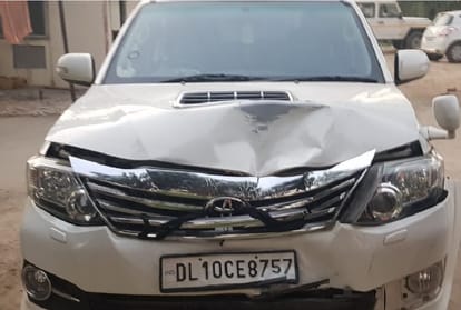 police personnel injured in accident during checking a car in sonipat
