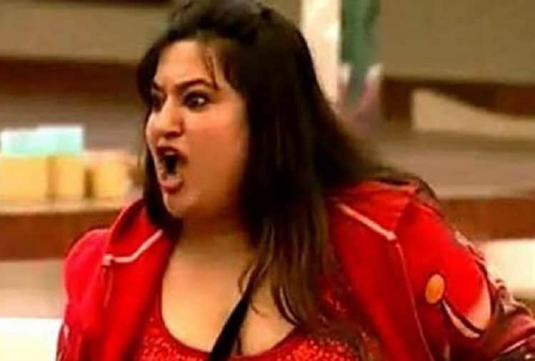 Bigg Boss ex contestant Dolly Bindra stalker man arrested from Mumbai police