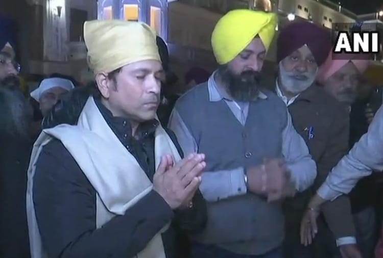 Former cricketer Sachin Tendulkar and his wife visited Amritsar's Golden Temple