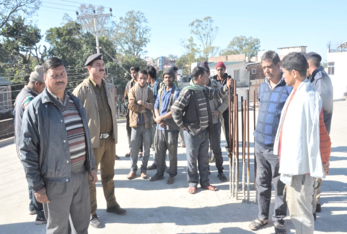 two died due to Coal gas in nahan himachal pradesh