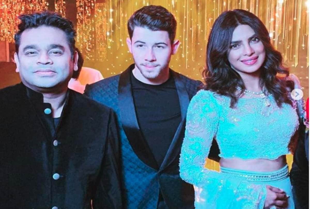 deepika padukone dance with priyanka chopra at her mumbai reception video viral
